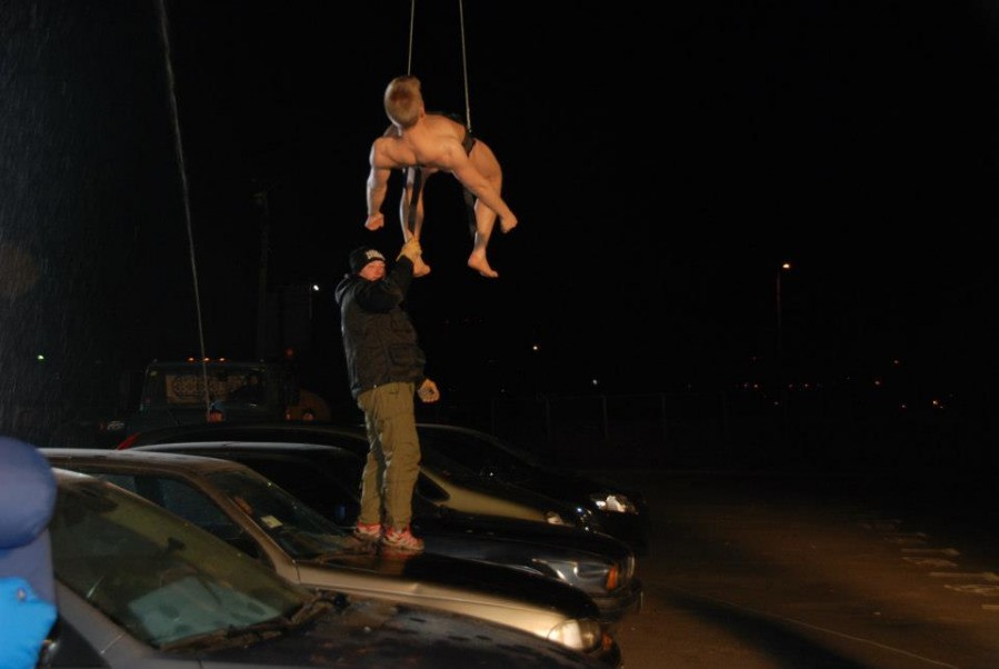 Подвес человека